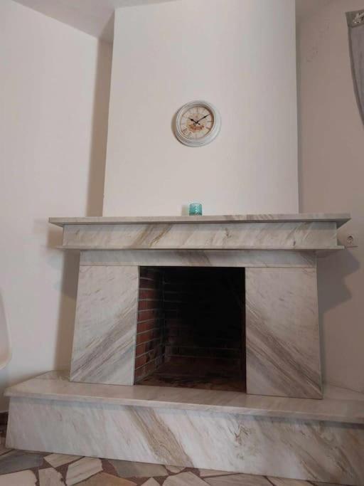 Studio Με Όλες Τις Ανέσεις Vétrina Extérieur photo
