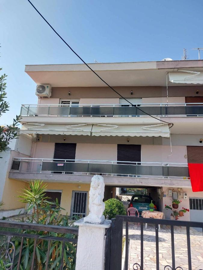 Studio Με Όλες Τις Ανέσεις Vétrina Extérieur photo
